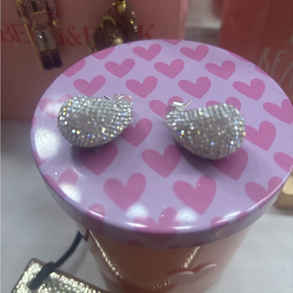 Hillberg and Berk dream puff white earrings - Picture 10 of 15